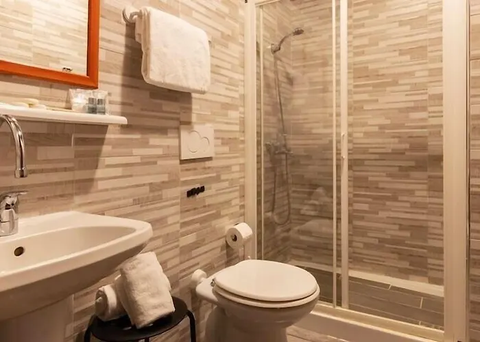 Apartamento 4 Bed Sleeps 8 -ensuite Bathrooms - Tv & Wifi Roma