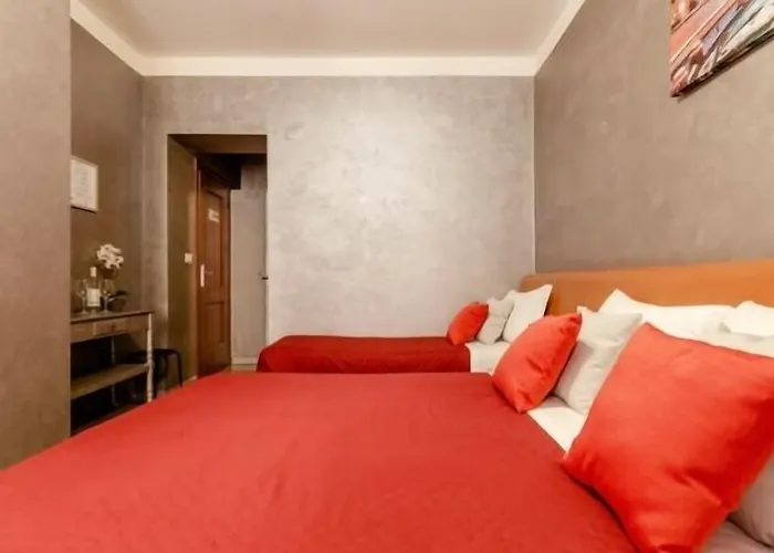 4 Bed Sleeps 8 -ensuite Bathrooms - Tv & Wifi Apartamento *